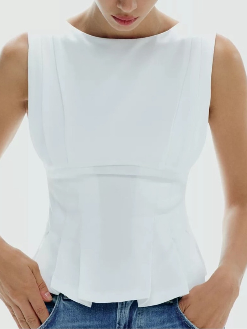 Zara Women's White Pleated Sleeveless Top